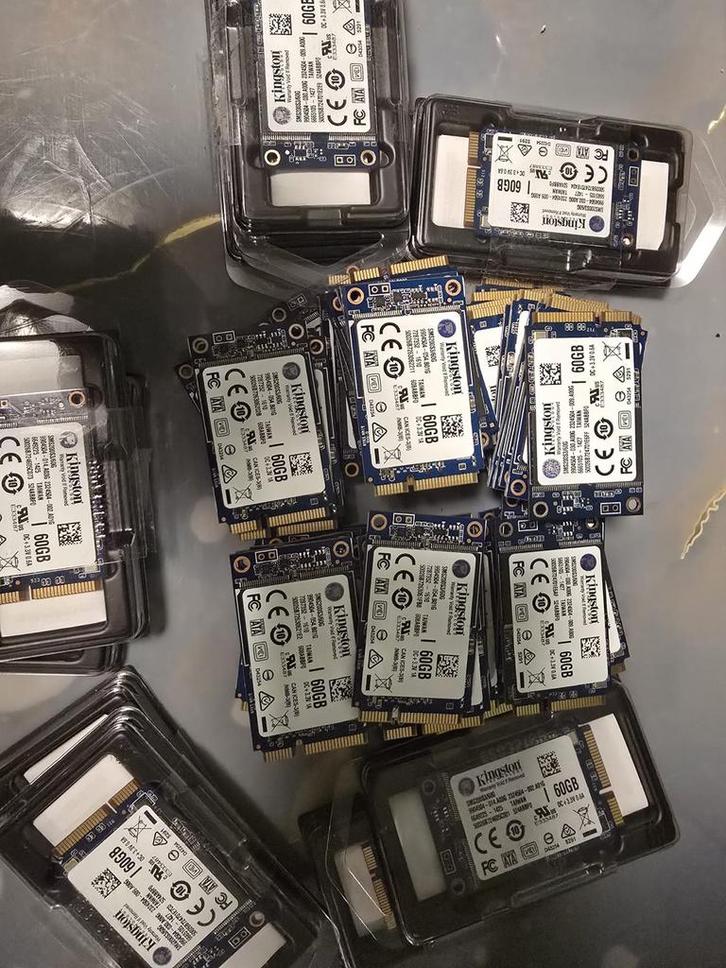 77 partij Crucial 64GB mSATA SSD - Snelle Opslag!, Computers en Software, Harde schijven, Gebruikt, Laptop, Intern, SSD, Ophalen