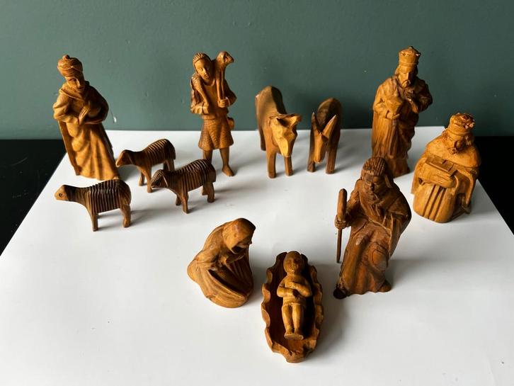 Olijfhouten Kerststal Figuren - 12 Delig, Antiek en Kunst, Antiek | Religie, Ophalen of Verzenden