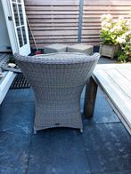 Wicker Tuinset met Tafel, Stoelen en Hockers, Ophalen, 4 zitplaatsen, Hocker, Zo goed als nieuw