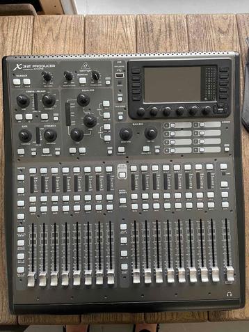 Behringer X32 Producer – als nieuw – compleet + bon beschikbaar voor biedingen