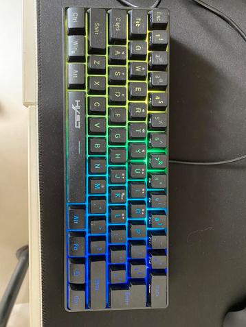 RGB bedraad gaming toetsenbord beschikbaar voor biedingen