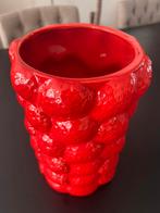Kadotip! Vaas aarbeien, Huis en Inrichting, Ophalen of Verzenden, Rood, Glas, Minder dan 50 cm