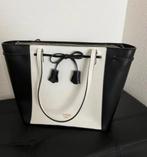 Mooie tijdloze Guess tas, kleur zwart / wit, Ophalen of Verzenden, Zo goed als nieuw, Zwart, Handtas
