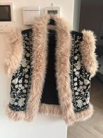 Geborduurd vest synthetische bont bloemenprint gilet - S/M, Kleding | Dames, Ophalen of Verzenden, Nieuw, Maat 36 (S), Zwart