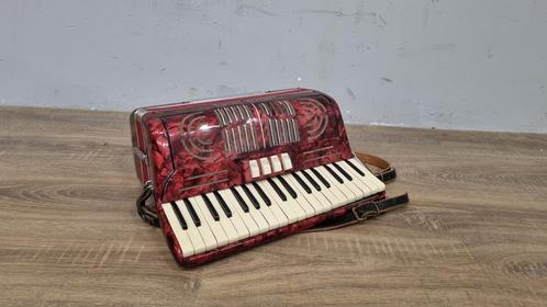 Livello Freres Italy Accordeon - Met Transportschade, Muziek en Instrumenten, Accordeons, Ophalen of Verzenden