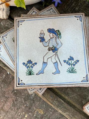 8 oude Italiaanse tegeltjes beschikbaar voor biedingen