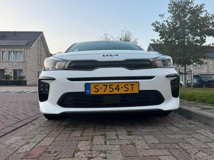 Kia Rio 1.0 T-gdi Mhev Ecodynamics 100pk 2023 Wit, Auto's, Kia, Particulier, Rio, ABS, Achteruitrijcamera, Adaptieve lichten, Adaptive Cruise Control