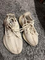 YEEZY BOOST sneakers maat 36 2/3 origineel, Kleding | Dames, Schoenen, Beige, G, T, Ophalen of Verzenden