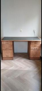 Antiek bureau eikenhout met leren schrijfblad, Huis en Inrichting, Bureaus, Ophalen, Zo goed als nieuw, Bureau