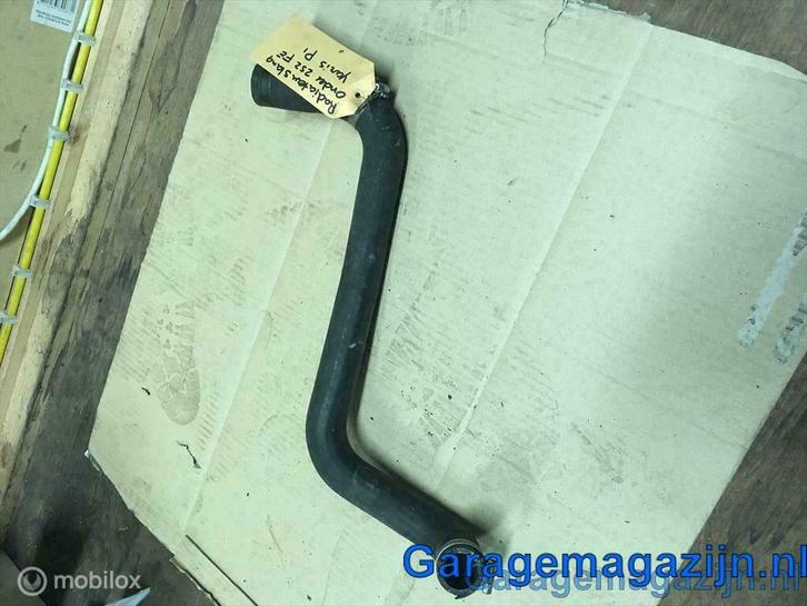 Gebruikte onderste radiateurslang Yaris P1. 2003, Auto-onderdelen, Motor en Toebehoren, Toyota, Gebruikt, Ophalen of Verzenden