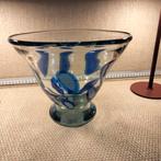 Glas schaal , met blauw en witte elementen, Antiek en Kunst, Ophalen of Verzenden