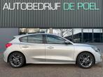 Ford Focus 1.0 Ecoboost ST-line 125pk 2019 Grijs, Auto's, Met garantie (alle), Bedrijf, 3 cilinders, 1100 kg