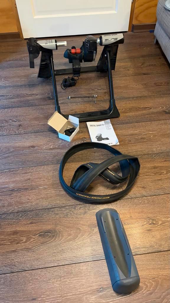 Elite Novo Smart Fietstrainer, Sport en Fitness, Fitnessmaterialen, Gebruikt, Overige typen, Benen, Ophalen