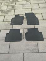 Volkswagen Tiguan rubber matten origineel, Auto diversen, Automatten, Ophalen, Zo goed als nieuw