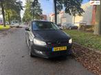 Volkswagen Polo 1.2 TSI Highline 6 bak nieuwe koppeling +bak, Auto's, Voorwielaandrijving, Euro 5, Gebruikt, Zwart