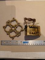 Antiek Strijkijzer met Onderzetter, Antiek en Kunst, Ophalen of Verzenden