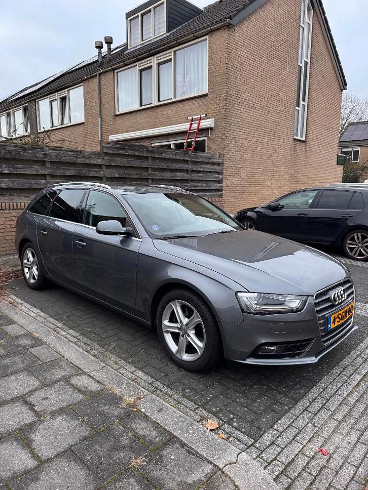 Audi A4 1.8TFSI 125KW Avant 2013 Grijs, Auto's, Audi, Particulier, A4, ABS, Airbags, Airconditioning, Bluetooth, Boordcomputer
