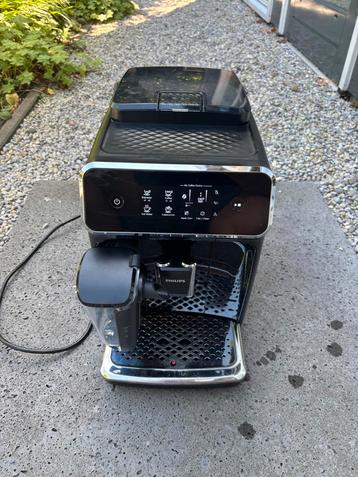 Philips LatteGo EP2231/40 Espressomachine beschikbaar voor biedingen