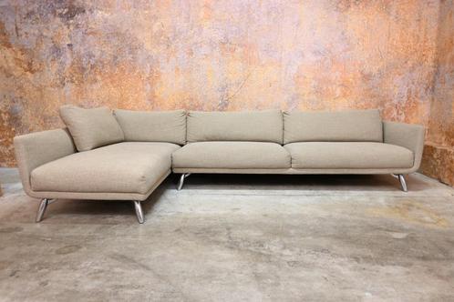 AlsNIEUW! zandkleurige stoffen Design on Stock Byen hoekbank, Huis en Inrichting, Banken | Bankstellen, Zo goed als nieuw, Hoekbank