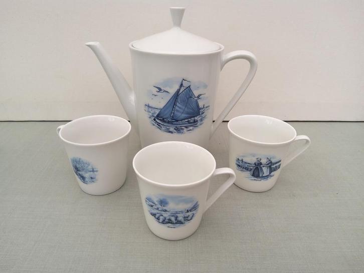 Streekservies Holland Remia - Theepot en Mokjes, Antiek en Kunst, Antiek | Servies los, Ophalen of Verzenden