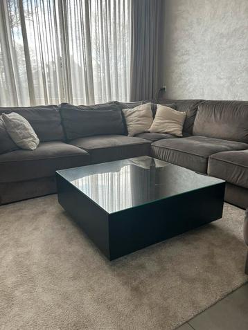 Salontafel 80 x 80 beschikbaar voor biedingen
