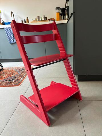 Stokke trip trap rood beschikbaar voor biedingen