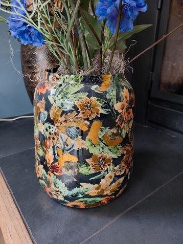 TS Collection Vaas/ bloempot Berry Blue beschikbaar voor biedingen