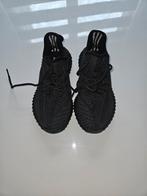 Nieuw yeezy schoenen maat 36, Zwart, Ophalen of Verzenden, Adidas, Sneakers of Gympen