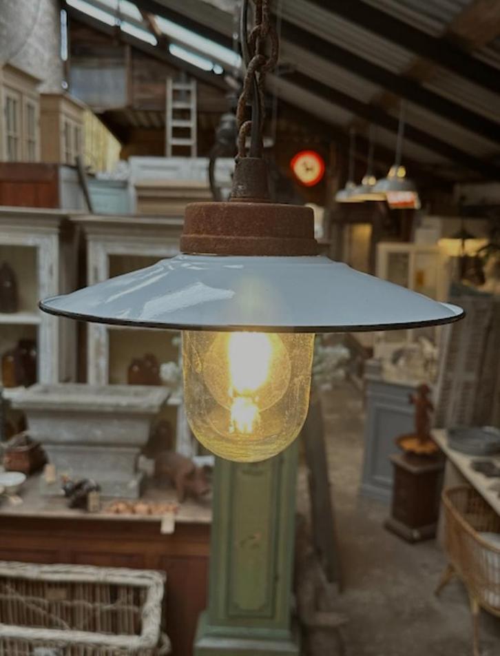 robuuste hanglamp verlichting lamp emaille stoere, Huis en Inrichting, Lampen | Hanglampen, Zo goed als nieuw, Minder dan 50 cm