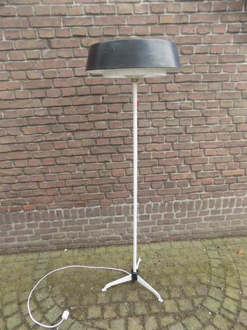 Vintage staande lamp Hiemstra Evolux vloerlamp jaren 60 beschikbaar voor biedingen