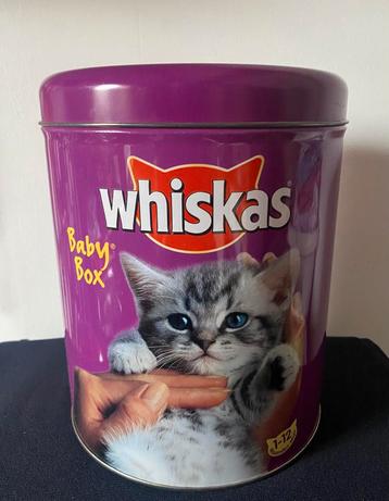 Groot blik van Whiskas Baby Box. Hoogte 22 cm. beschikbaar voor biedingen
