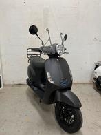 GTS Toscana Pure S | Vespa look | brom scooter | Mat zwart, Fietsen en Brommers, Scooters | Overige merken, Benzine, Maximaal 45 km/u