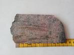 Rhodoniet 277 gram, Verzamelen, Mineralen en Fossielen, Ophalen of Verzenden, Mineraal