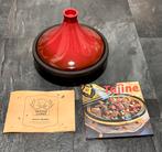 Tajine + kookboek, Huis en Inrichting, Ophalen, Gietijzer, Overige typen, Zo goed als nieuw