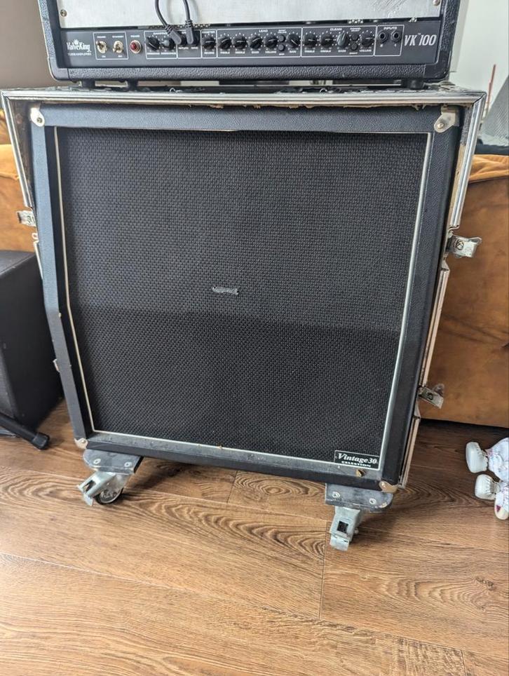 LaBoga 412B cab met flight case. Mesa Koch marshall peavey, Muziek en Instrumenten, Versterkers | Bas en Gitaar, Zo goed als nieuw