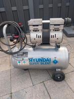 Hyundai stille compresor, Doe-het-zelf en Verbouw, Compressors, Ophalen, 6 tot 10 bar, Zo goed als nieuw, Minder dan 200 liter/min