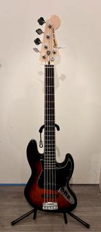 Bass Guitar 5-string Fender Squier Electric, Ophalen, Zo goed als nieuw, Elektrisch, 5-snarig