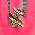 Elegante blad ring met strass 18mm, Sieraden, Tassen en Uiterlijk, Ringen, Nieuw, Ophalen of Verzenden, Dame of Heer, Goud