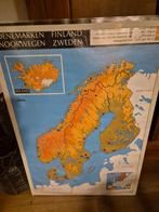 Oude schoolkaarten (voor topografie> aardrijkskunde), Diversen, Ophalen, Gebruikt, Accessoires