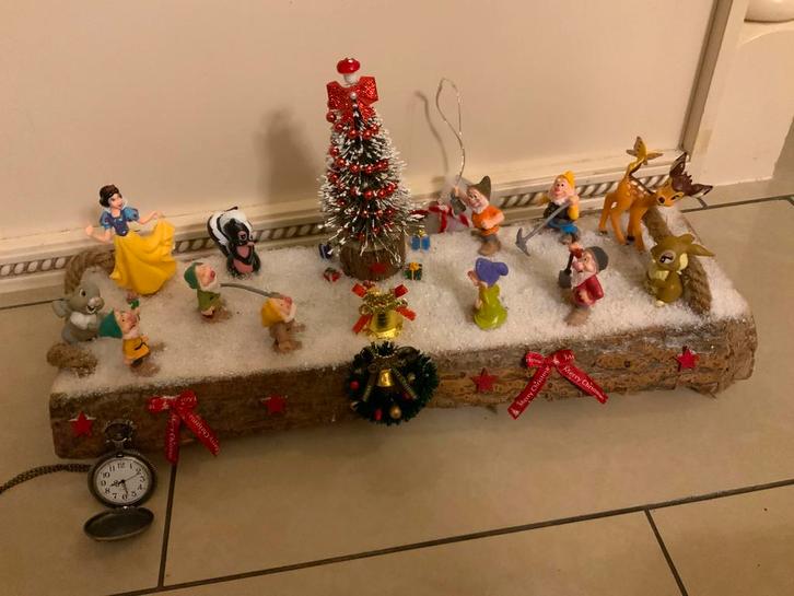 Kersstuk sneeuwwitje en de 7 dwergen, Diversen, Kerst, Nieuw, Ophalen of Verzenden