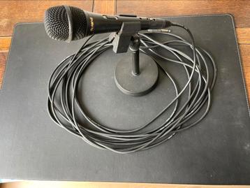 Roland DR-20 microfoon met 10m kabel en tafel standaard beschikbaar voor biedingen