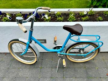 Mooie kinderfiets uit 1965 14 inch beschikbaar voor biedingen