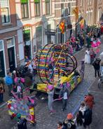 Carnavalswagen 'Rat Draaiers', Ophalen, Gebruikt, Versiering, Carnaval