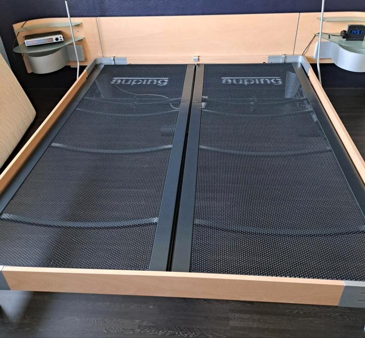 Auping Auronde/Next, Ledikant + spiraalbodem 180 bij 220., Huis en Inrichting, Slaapkamer | Bedden, Gebruikt, Tweepersoons, 180 cm