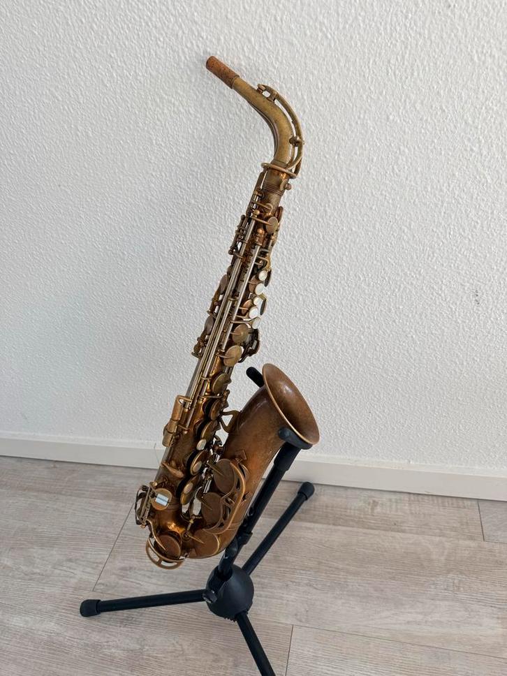 King Zephyr Alt Saxofoon in perfecte staat!, Muziek en Instrumenten, Blaasinstrumenten | Saxofoons, Gebruikt, Alt, Met koffer