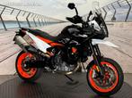 KTM 890 SMT (bj 2024), 2 cilinders, Meer dan 35 kW, SuperMoto, 889 cc