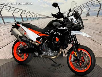 KTM 890 SMT (bj 2024) beschikbaar voor biedingen