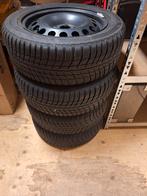 Winterbanden met stalen velgen 205/55R16, Ophalen, Gebruikt