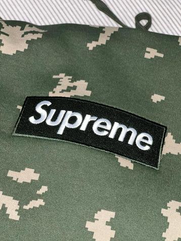 Supreme Box Logo Hoodie FW21 Olive Camo - Maat M beschikbaar voor biedingen