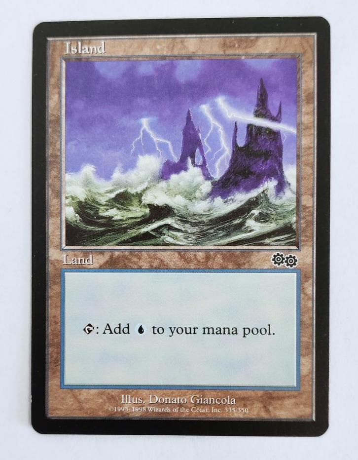 Island V.1 Urza's Saga MTG Near Mint, Hobby en Vrije tijd, Verzamelkaartspellen | Magic the Gathering, Zo goed als nieuw, Losse kaart